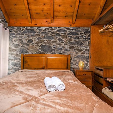 King'S House - Centennial House Ribeira do Raposo Bagian luar foto