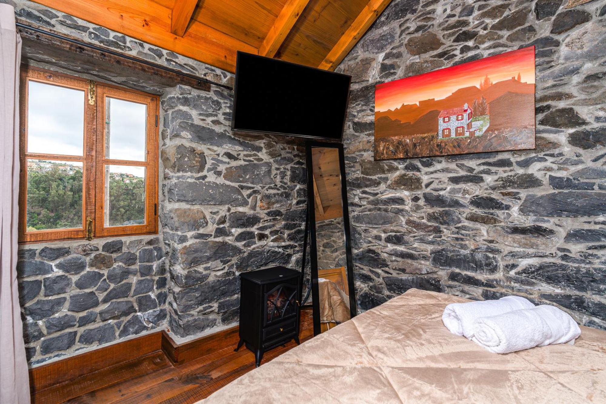 King'S House - Centennial House Ribeira do Raposo Bagian luar foto