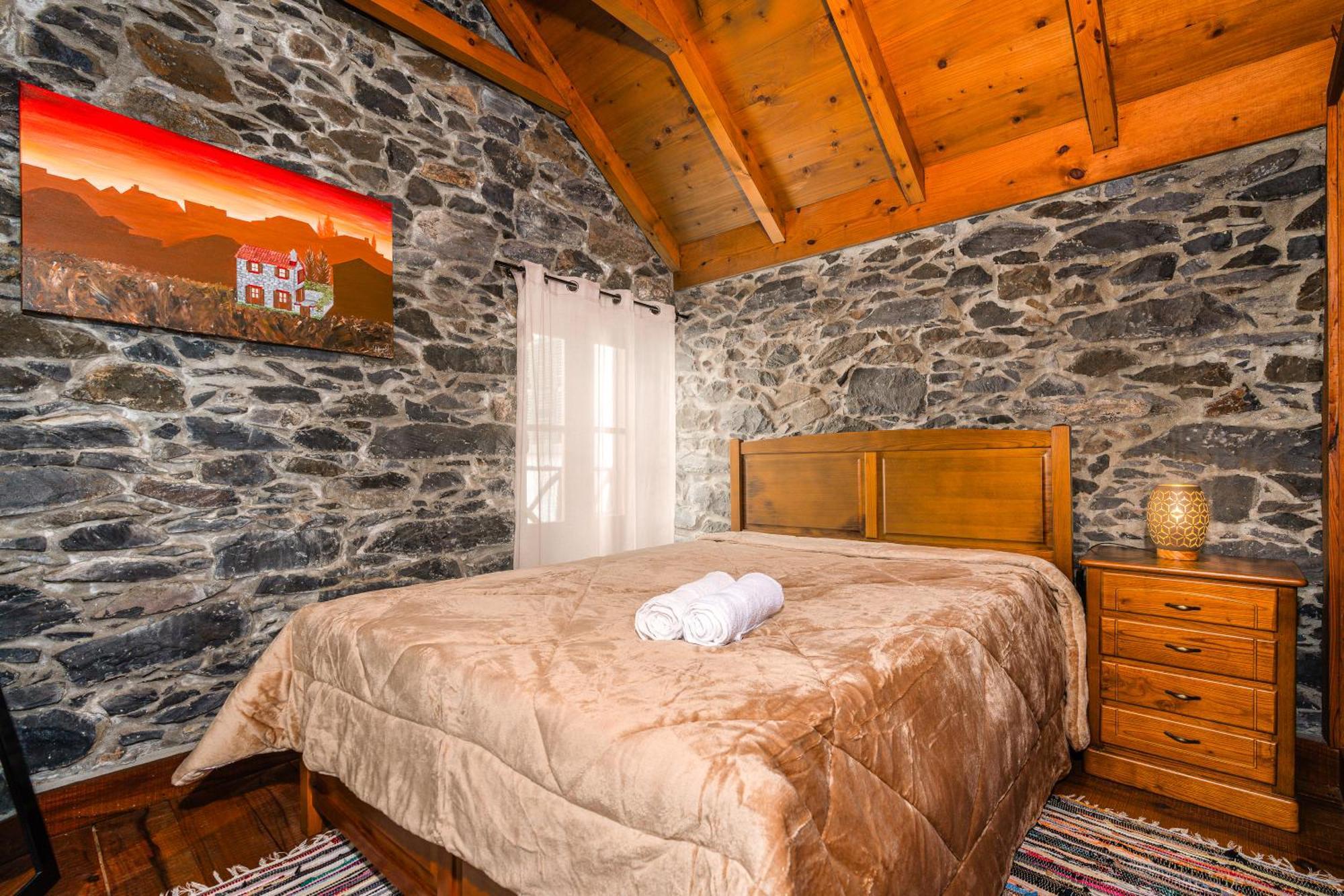 King'S House - Centennial House Ribeira do Raposo Bagian luar foto